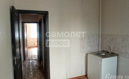 Продажа 3-комн квартиры на вторичном рынке ул Адмирала Лазарева,  д. 39,  к. 1