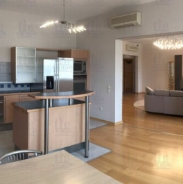 Аренда 4-комн квартиры на вторичном рынке Воскресенская набережная,  д. 12