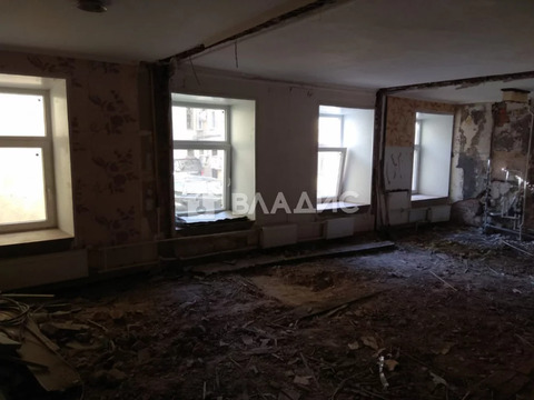Продажа 2-комн квартиры на вторичном рынке Троицкий пр-кт.,  д. 12