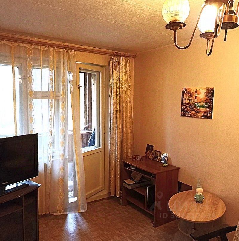 Продажа 1-комн квартиры на вторичном рынке Выборг, улица Гагарина, 71