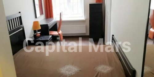 3-комн квартира Колпинская улица,  д. 7