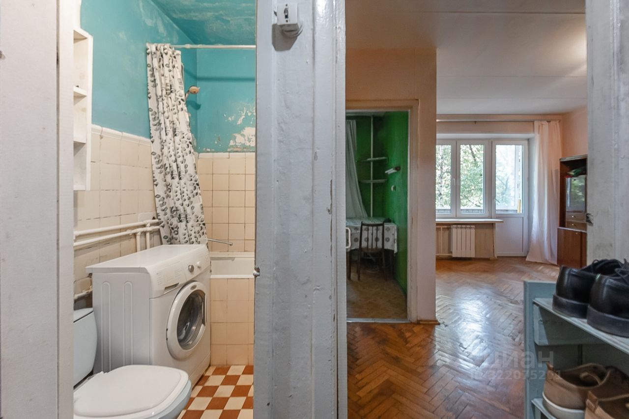 Продажа 1-комн квартиры на вторичном рынке проспект 60-летия Октября, 5К1