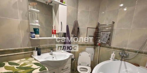 3-комн квартира ул Маршала Катукова,  д. 17,  к. 2