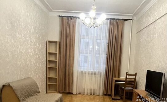 Аренда 3-комн квартиры на вторичном рынке ул Шкулёва,  д. 17А