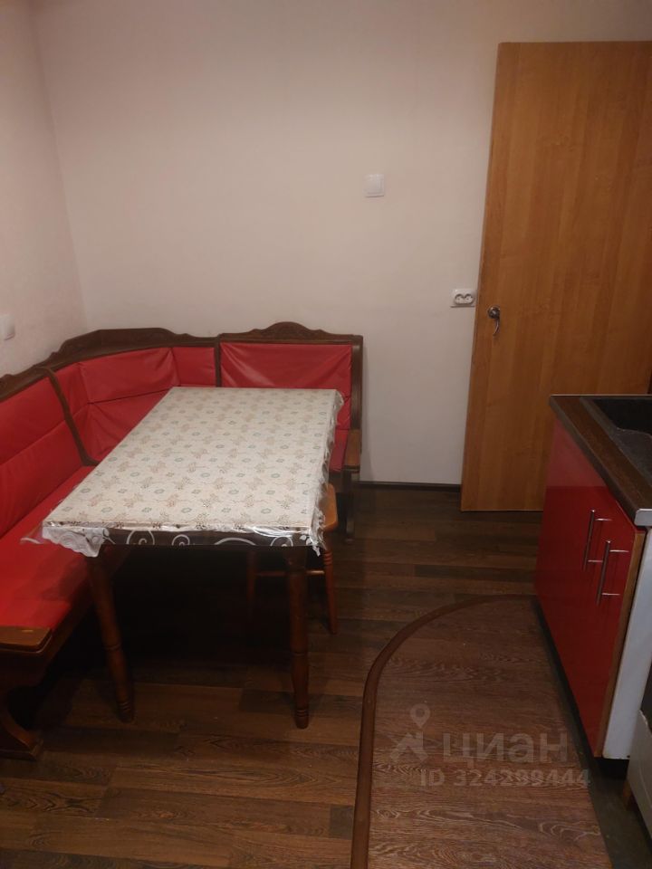 Аренда 1-комн квартиры на вторичном рынке Кондратьевский проспект, 79