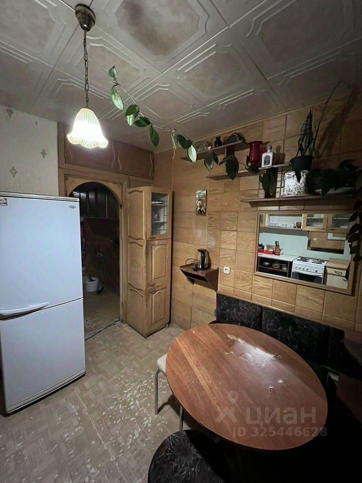 Аренда 3-комн квартиры на вторичном рынке улица Савушкина, 107К1