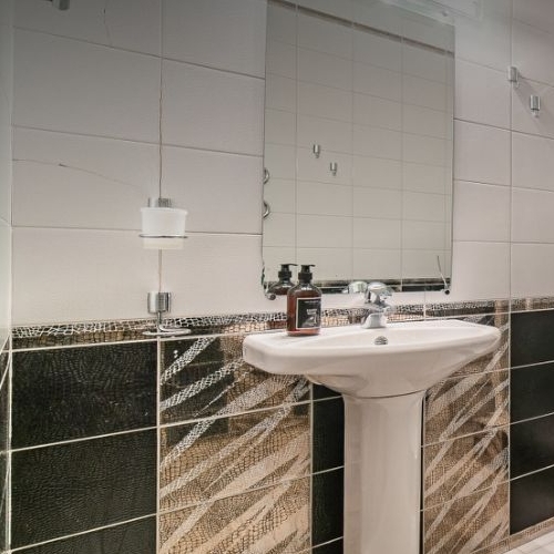 2-комн квартира улица Восстания, 6а