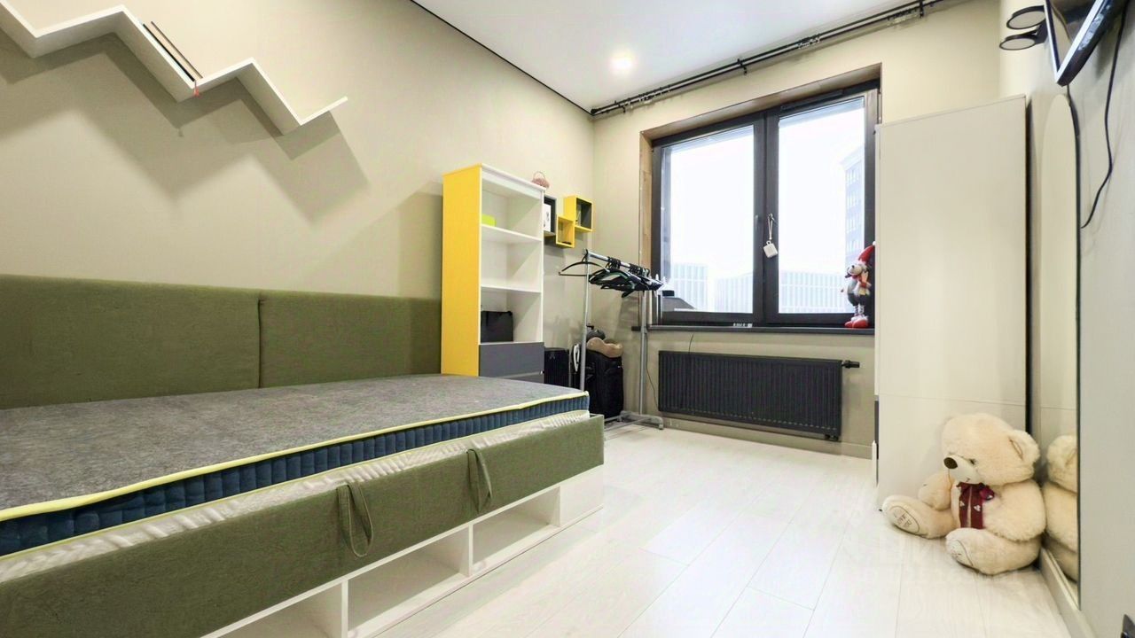 Продажа 2-комн квартиры на вторичном рынке улица Типанова, 23с1