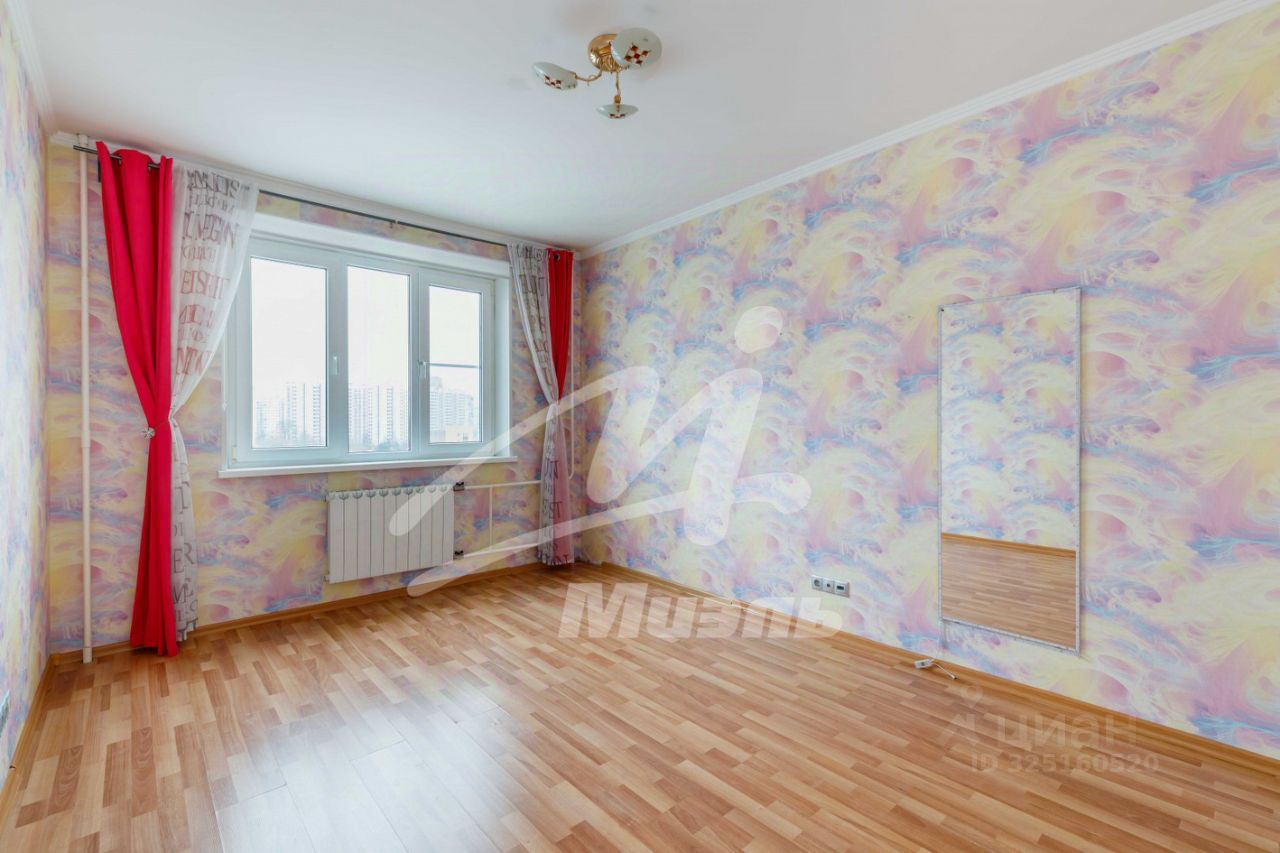 Продажа 4-комн квартиры на вторичном рынке Химки, улица Горшина, 3к2