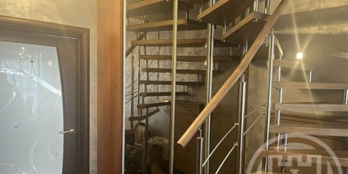 3-комн квартира Сестрорецк г, Александра Паншина ул,  д. 21