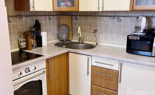 Аренда 2-комн квартиры на вторичном рынке улица Соловьиная Роща,  д. 9