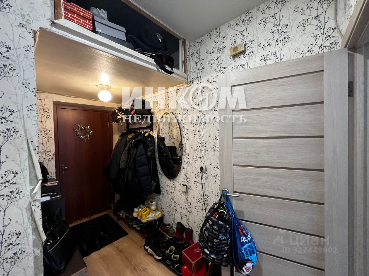 Продажа 2-комн квартиры на вторичном рынке улица Плющиха,  д. 18