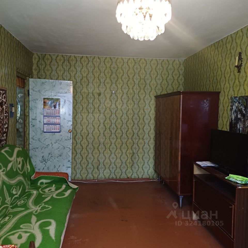 Аренда 1-комн квартиры на вторичном рынке Тосно г., проспект Ленина,  д. 15