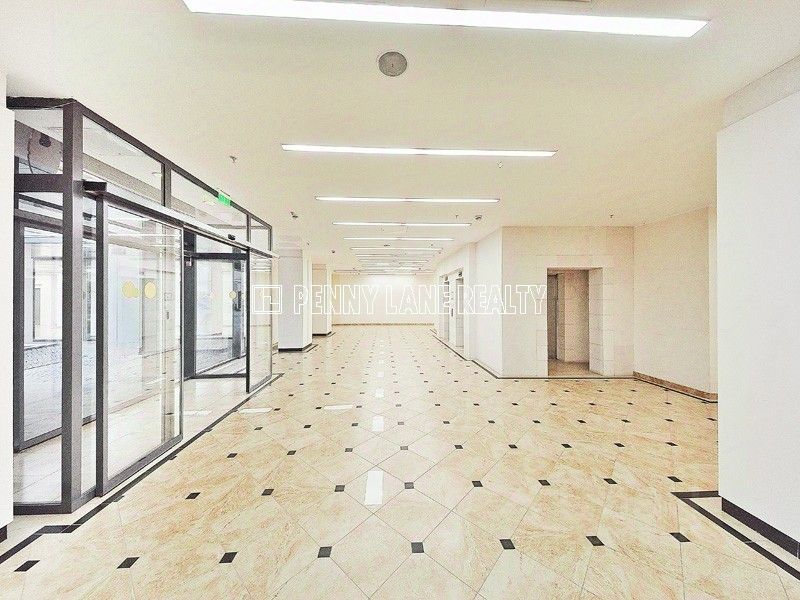 Продажа 4-комн квартиры на вторичном рынке Казарменный переулок, 3