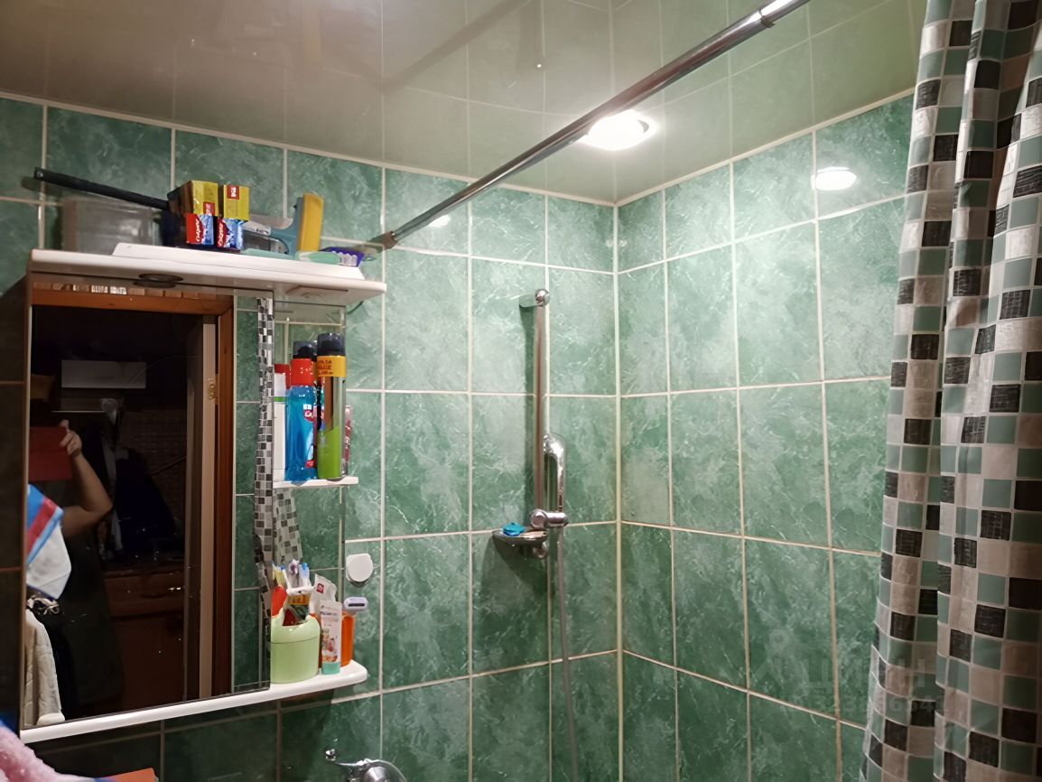 Продажа 3-комн квартиры на вторичном рынке Колпино, улица Адмиралтейская, 25