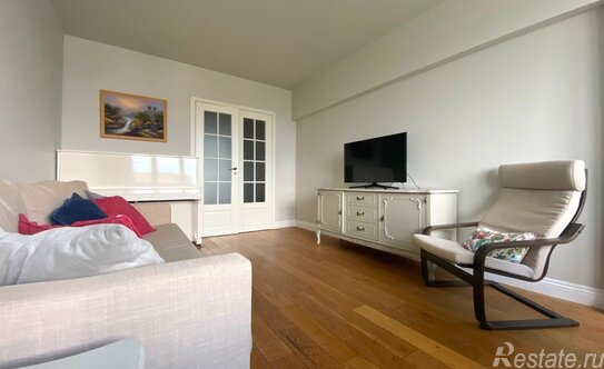 Аренда 2-комн квартиры на вторичном рынке Гагаринский переулок,  д. 27