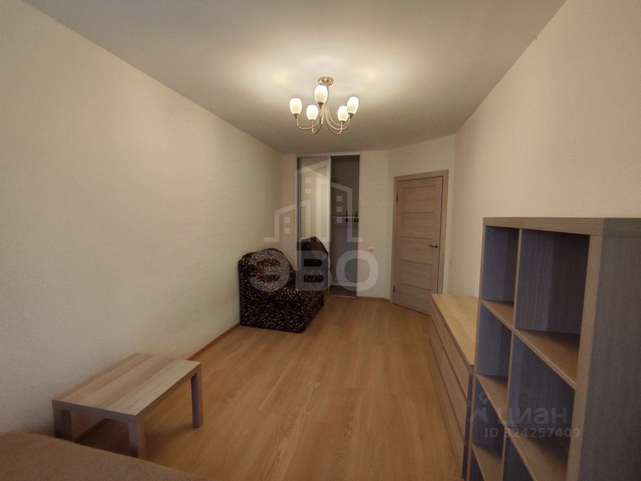 Аренда 1-комн квартиры на вторичном рынке Мурино, улица Шоссе в Лаврики, 57к3