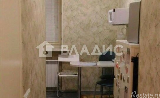 Продажа 2-комн квартиры на вторичном рынке Железноводская улица,  д. 48