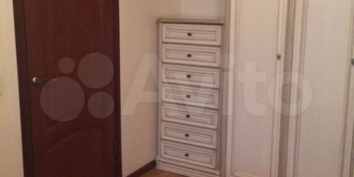 2-комн квартира Перекопская улица,  д. 22