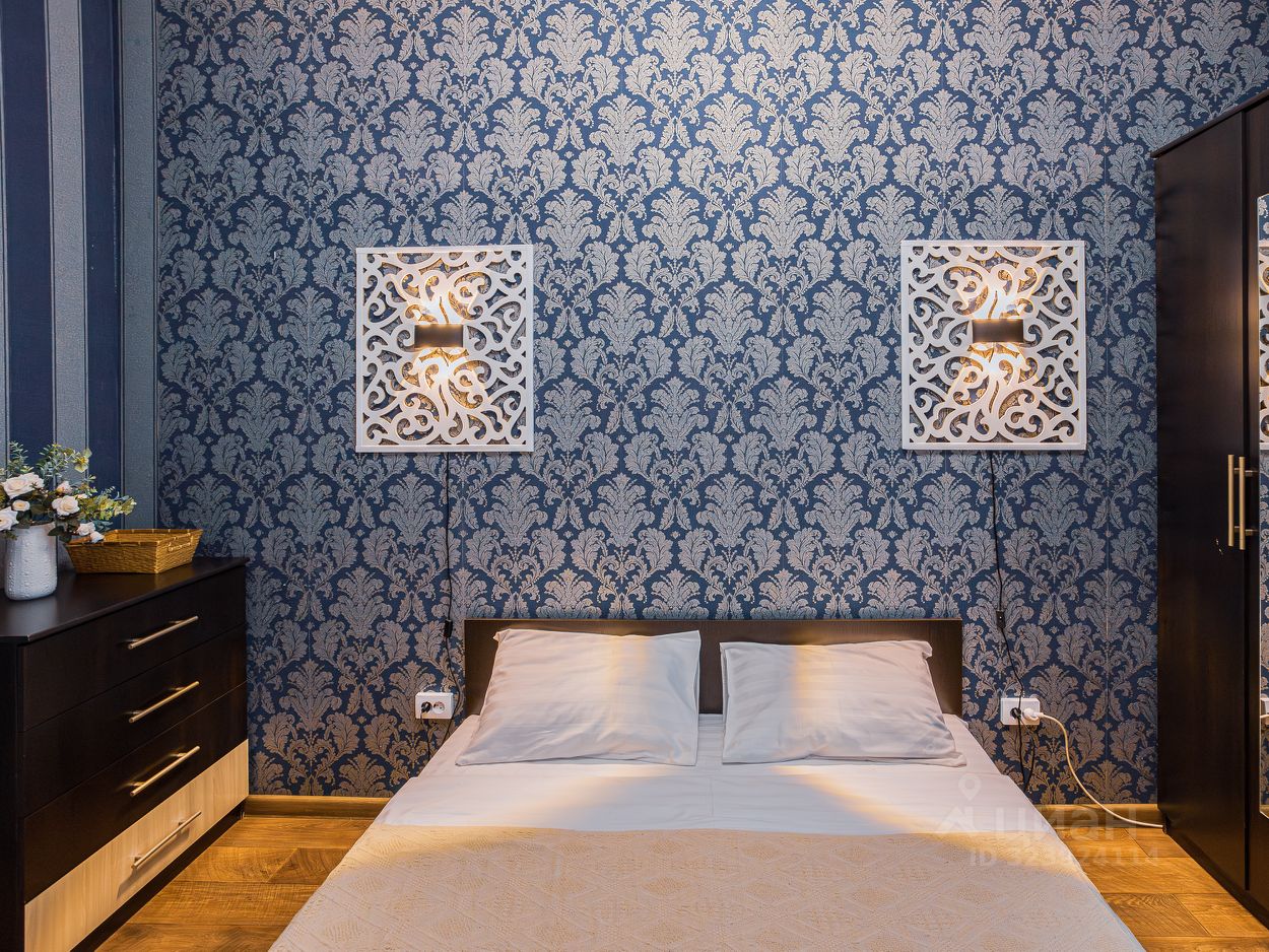 Аренда 4-комн квартиры на вторичном рынке Подколокольный переулок, 11