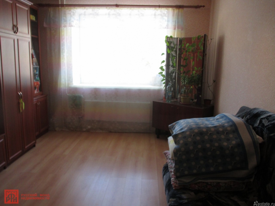 Продажа комнаты Красное Село г., Красногородская ул. ,  д. 13,  к. 1