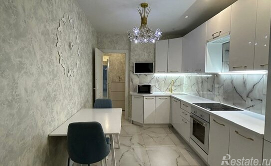 Продажа 2-комн квартиры на вторичном рынке Лопатино, Сухановская улица,  д. 23