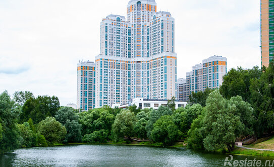 Продажа 2-комн квартиры на вторичном рынке ул Ягодная,  д. 8,  к. 5