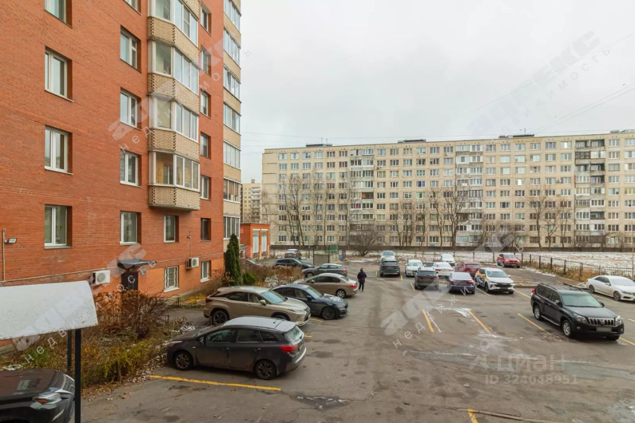 Аренда 1-комн квартиры на вторичном рынке Будапештская улица, 72к1