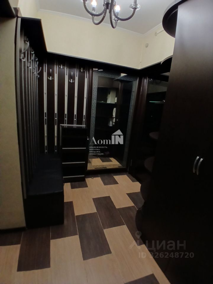 Продажа 1-комн квартиры на вторичном рынке Дунайский проспект, 7к3