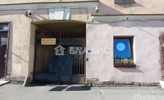 Продажа 3-комн квартиры на вторичном рынке проспект Римского-Корсакова,  д. 31