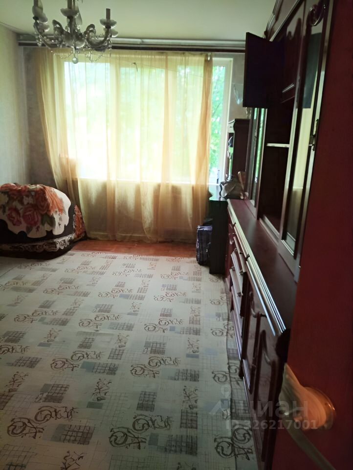 Продажа 2-комн квартиры на вторичном рынке улица Дыбенко, 27К3