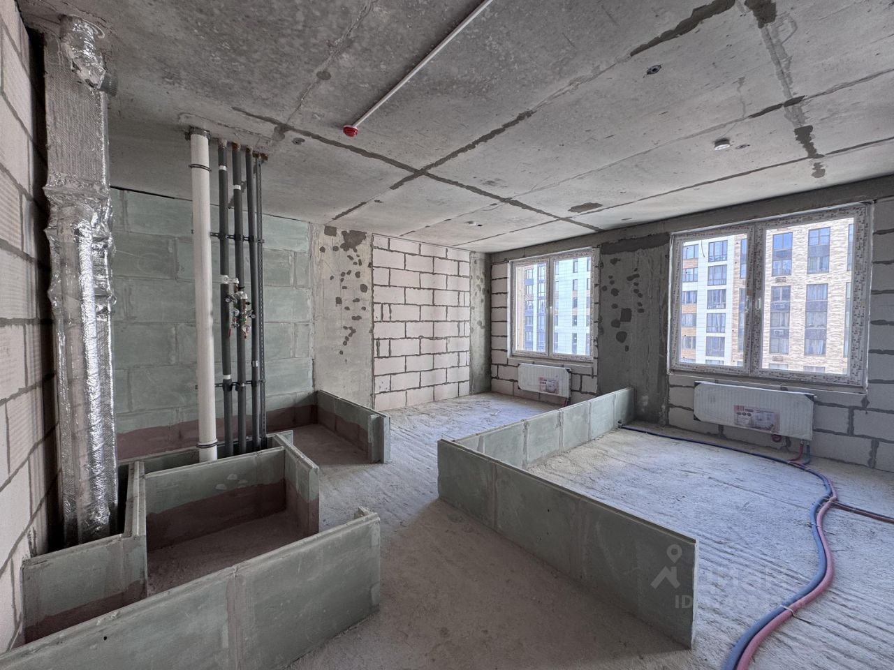 Продажа 3-комн квартиры на вторичном рынке Опалиха мкр, бульвар Серебряный, 1