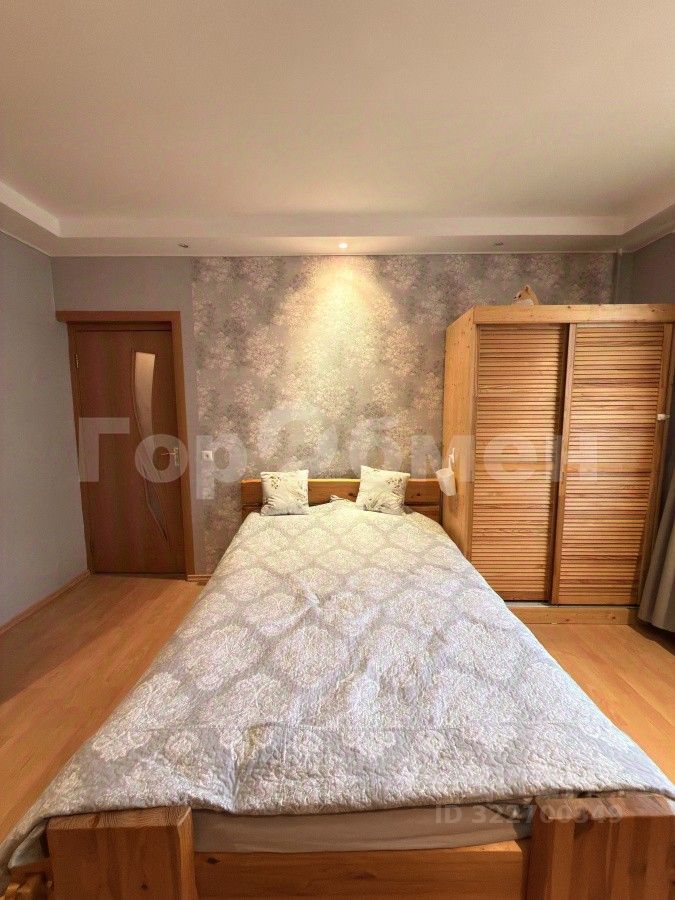 Продажа 3-комн квартиры на вторичном рынке улица Чичерина, 6