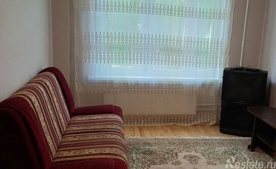 Аренда 3-комн квартиры на вторичном рынке Молдавская улица,  д. 6