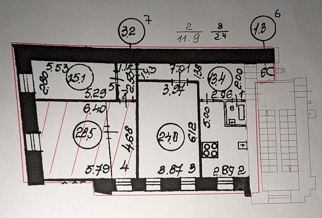Продажа 3-комн квартиры на вторичном рынке Невский проспект, 105
