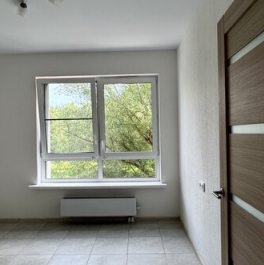 Продажа 3-комн квартиры на вторичном рынке улица Ремизова,  д. 11 к2