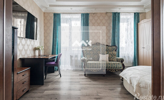 Продажа 2-комн квартиры на вторичном рынке Свердловская наб,  д. 58