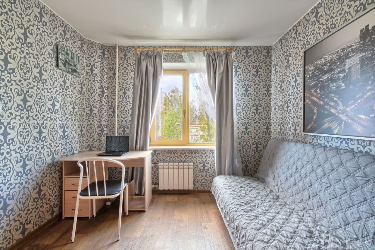 Продажа 4-комн квартиры на вторичном рынке Народная улица, 5к2