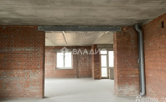 Продажа 3-комн квартиры на вторичном рынке Международный, ул Береговая,  д. 4