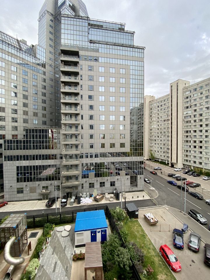 Продажа 1-комн квартиры на вторичном рынке Большая Спасская улица, 35