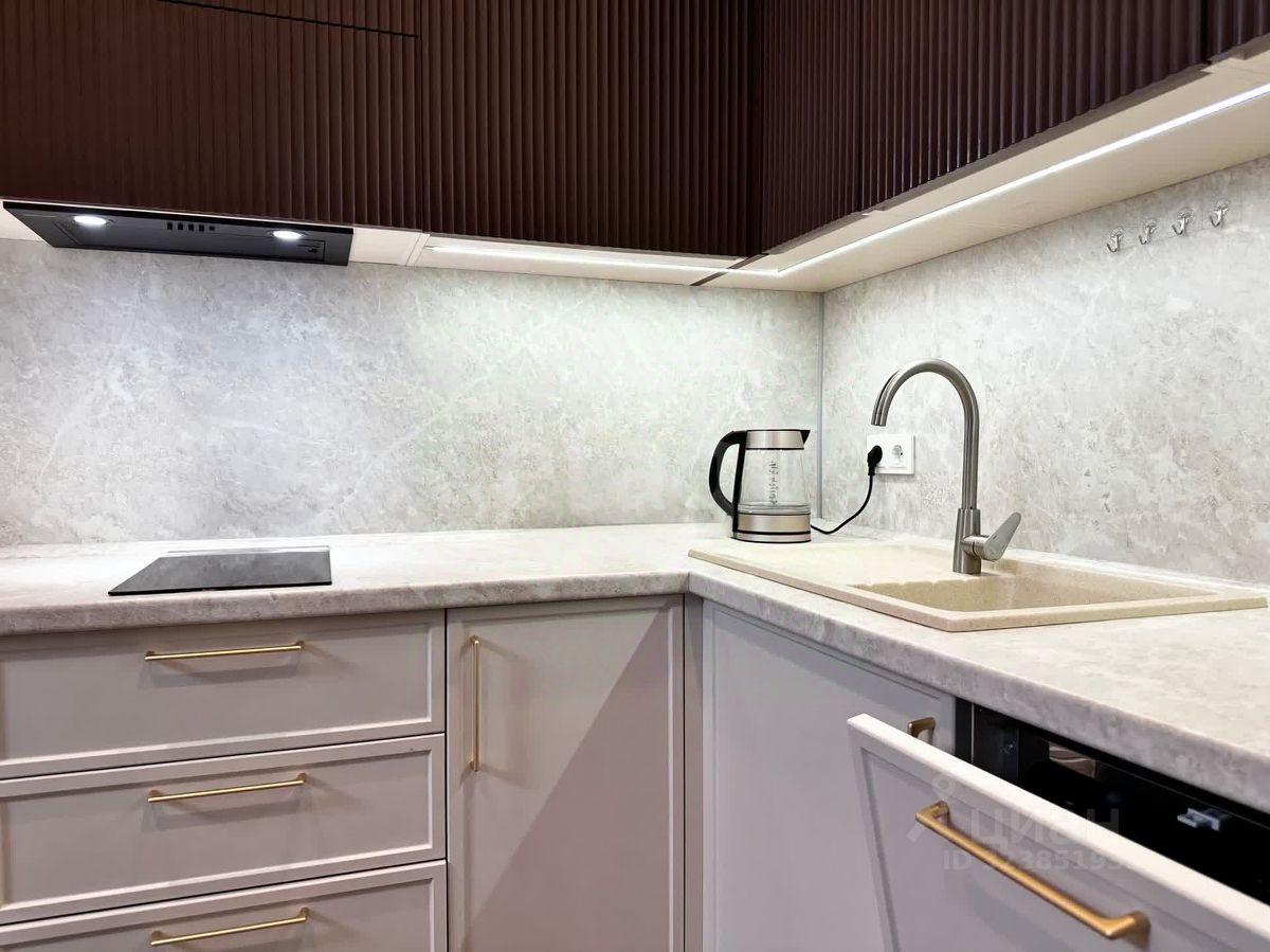 Продажа 1-комн квартиры на вторичном рынке проезд Стройкомбината, 1