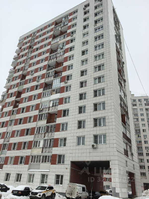 Продажа 1-комн квартиры на вторичном рынке Заветы Ильича мкр, Пушкино, улица Степана Разина,  д. 2к1