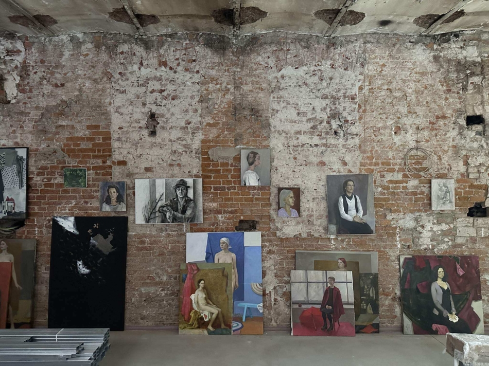 Продажа 4-комн квартиры на вторичном рынке Реки Фонтанки набережная,  д. 96