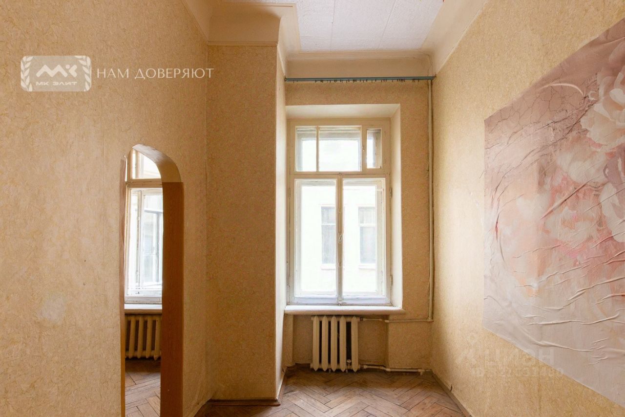 Продажа 6-комн квартиры на вторичном рынке улица Белинского, 11
