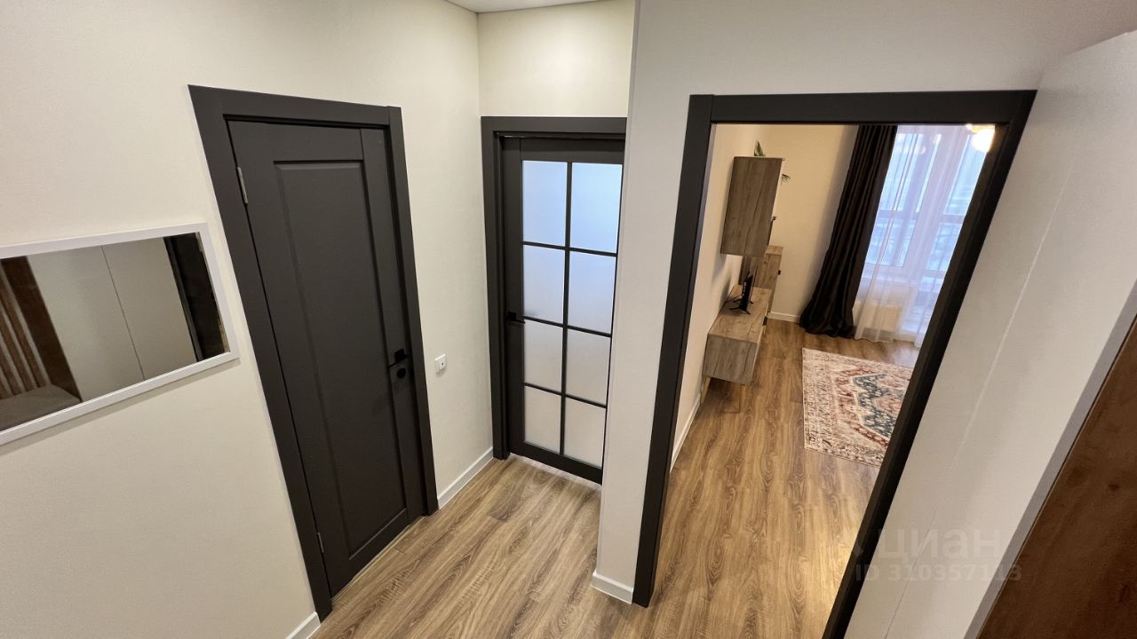 Аренда 2-комн квартиры на вторичном рынке Одинцово, улица Маковского, 28