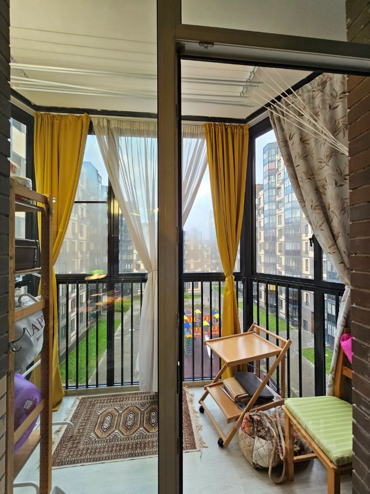 Продажа 3-комн квартиры на вторичном рынке Апрелевка, улица Жасминовая, 4