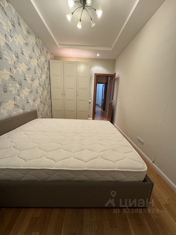 Продажа 3-комн квартиры на вторичном рынке Пулковская улица, 10к1