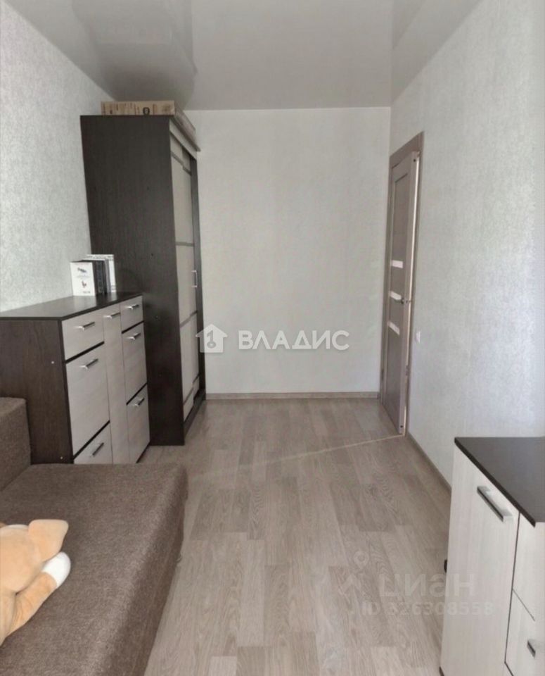 Продажа 2-комн квартиры на вторичном рынке пос. Бугры, Шоссейная улица, 26