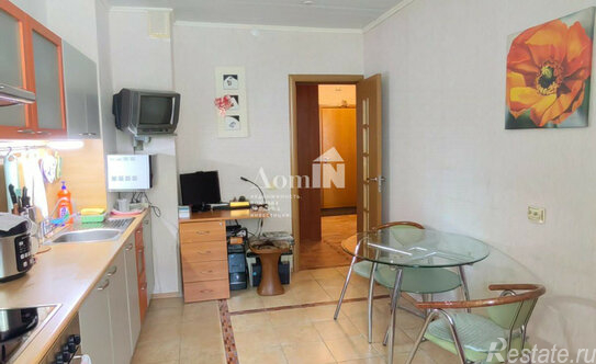 Продажа 1-комн квартиры на вторичном рынке ул Манчестерская,  д. 10,  к. 2