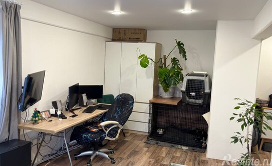 Продажа 1-комн квартиры на вторичном рынке Гранитная улица,  д. 56